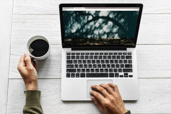 Kan man digitalisere seg til et sunt arbeidsmiljø?