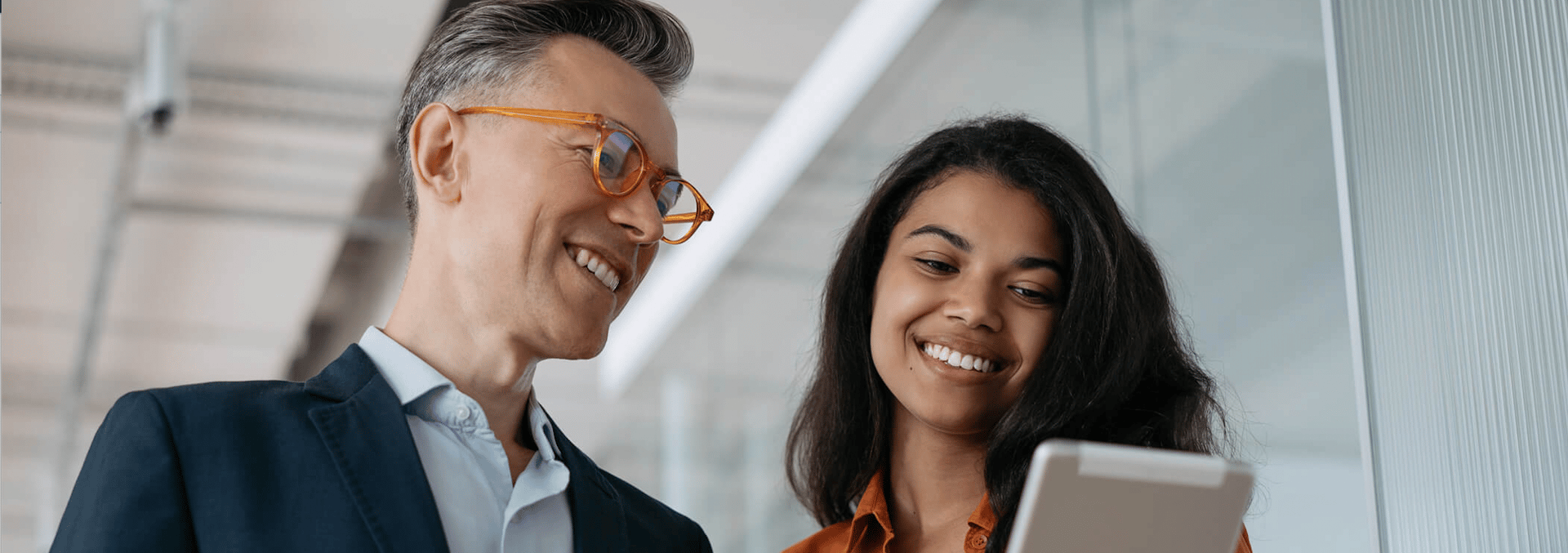 <span id="hs_cos_wrapper_name" class="hs_cos_wrapper hs_cos_wrapper_meta_field hs_cos_wrapper_type_text" style="" data-hs-cos-general-type="meta_field" data-hs-cos-type="text" >Derfor bør GRC være en del av forretningsstrategien</span>