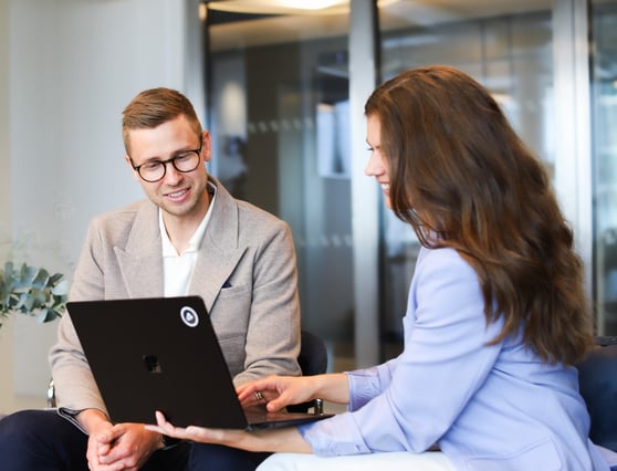 people-working-in-stratsys-platform